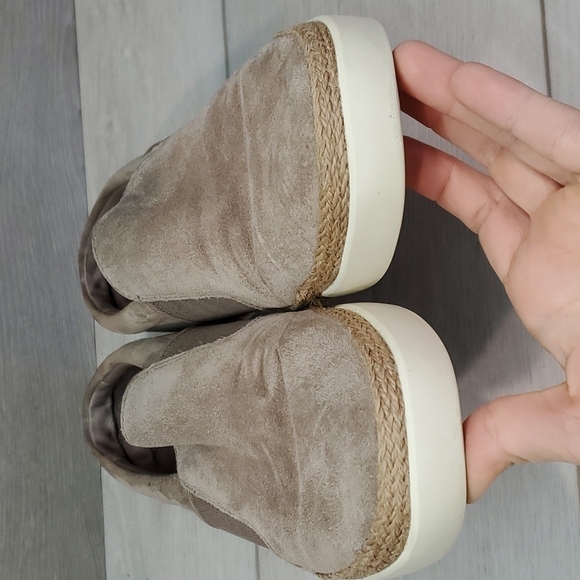 Vince Women Johan Suede Loafer Slip on shoes sz 9M - Picture 5 of 13